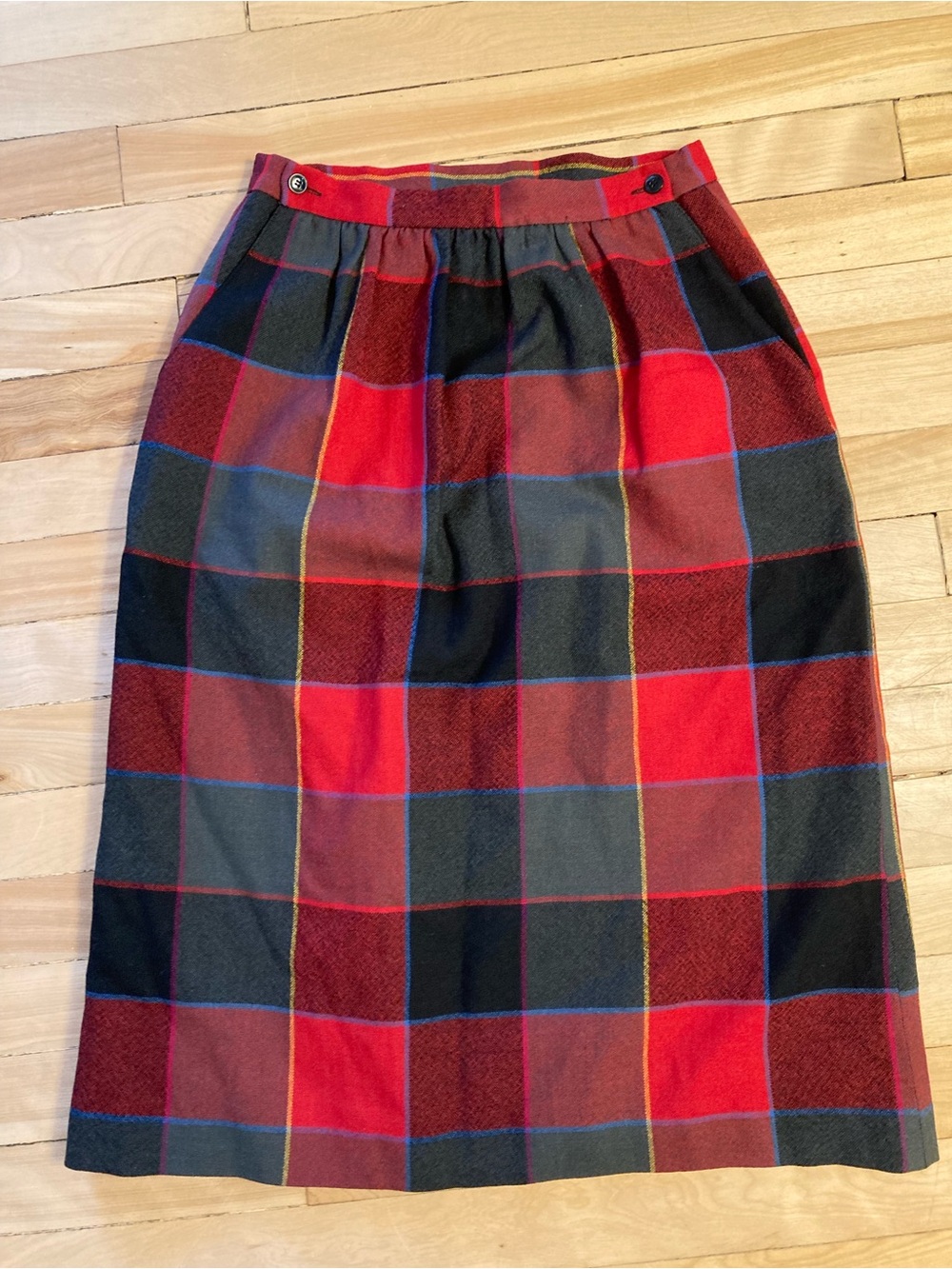 Vintage Plaid Wool Midi Skirt in Red and Black - Picture 2 of 4